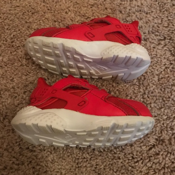 Nike kids shoes - Picture 2 of 2